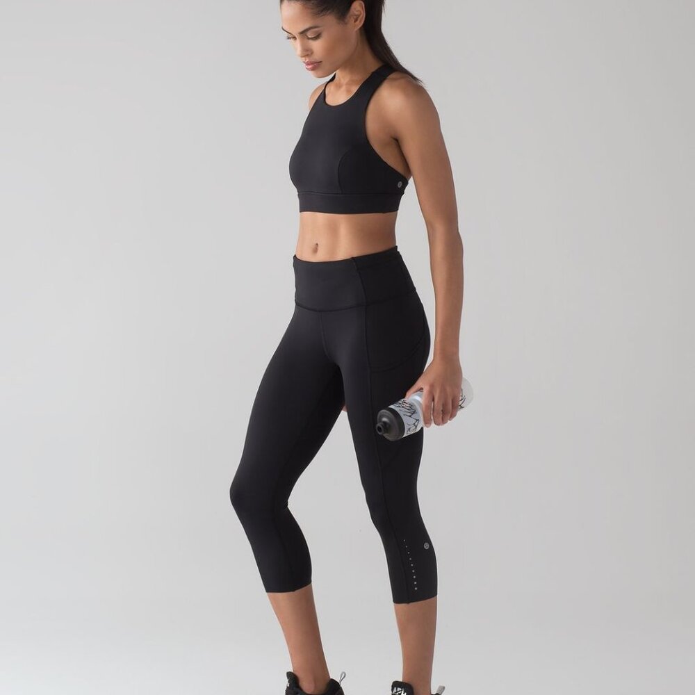 Like new! (Worn once) Lululemon Fast & Free crop black leggings / crops